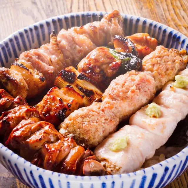 伊势广（京桥本店）：烧鸟饭